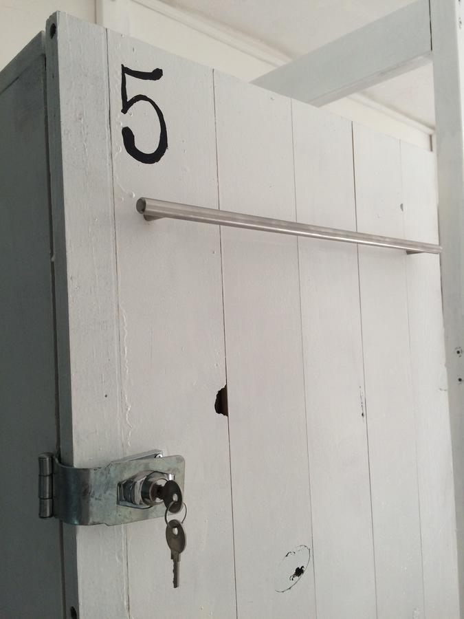 Vicky'S Keys Hostel Upper Princeʼs Quarter Esterno foto